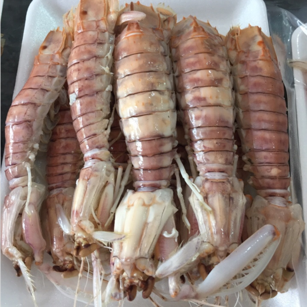 Tôm Tít Hấp Chín Nguyên Con